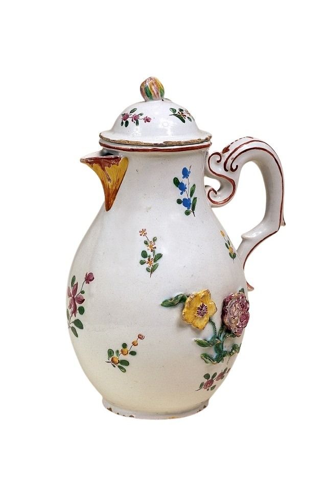 crailsheim-faience-coffe-jug-flowers-18th-century