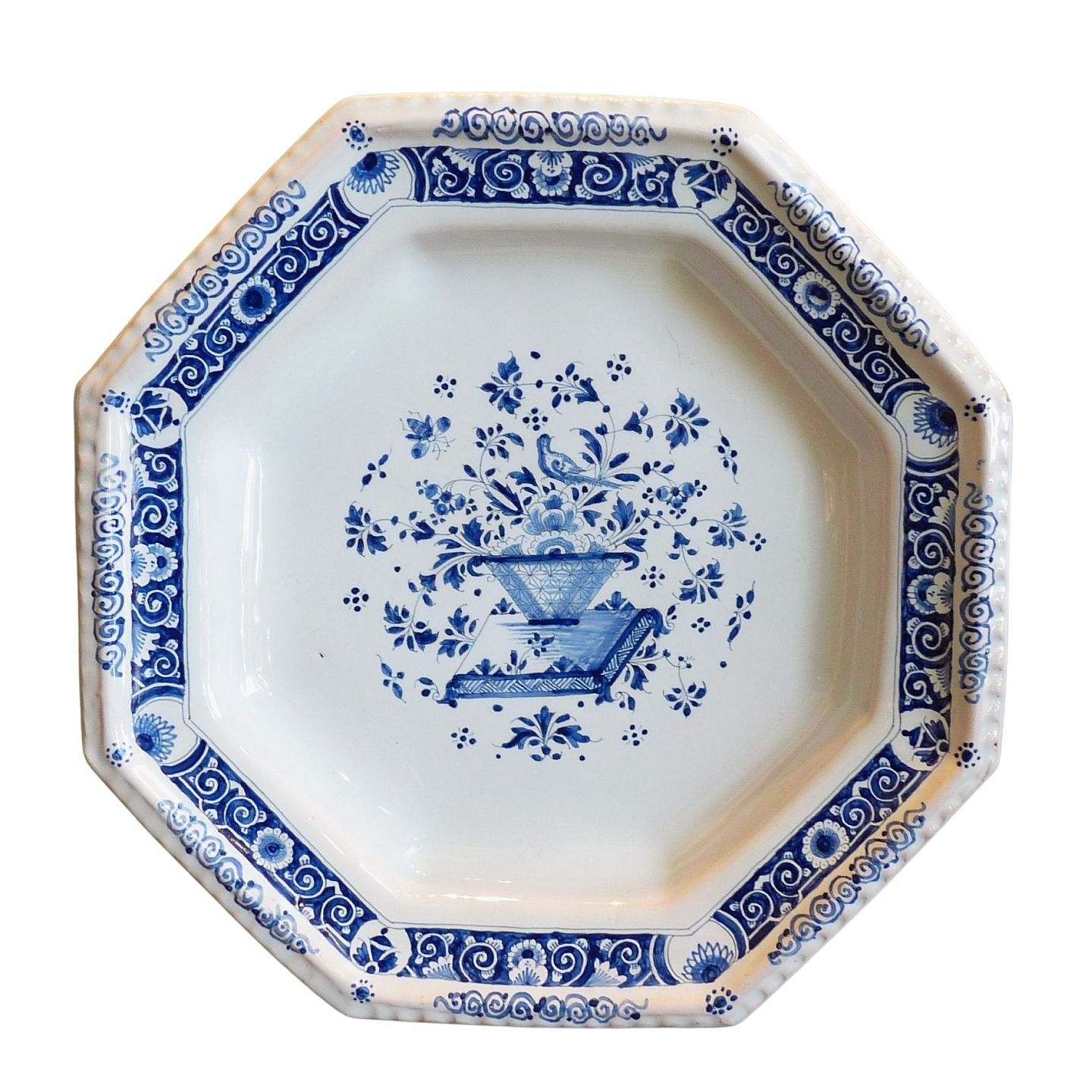 baroque-faience-strasbourg-faience-charger-18th-century