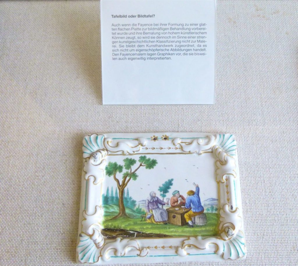 18th century Kuenersber Faience Plateau Stadtmuseum Memmingen