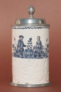 Gmunden Faience Tankard ca. 1760 H. 24 cm