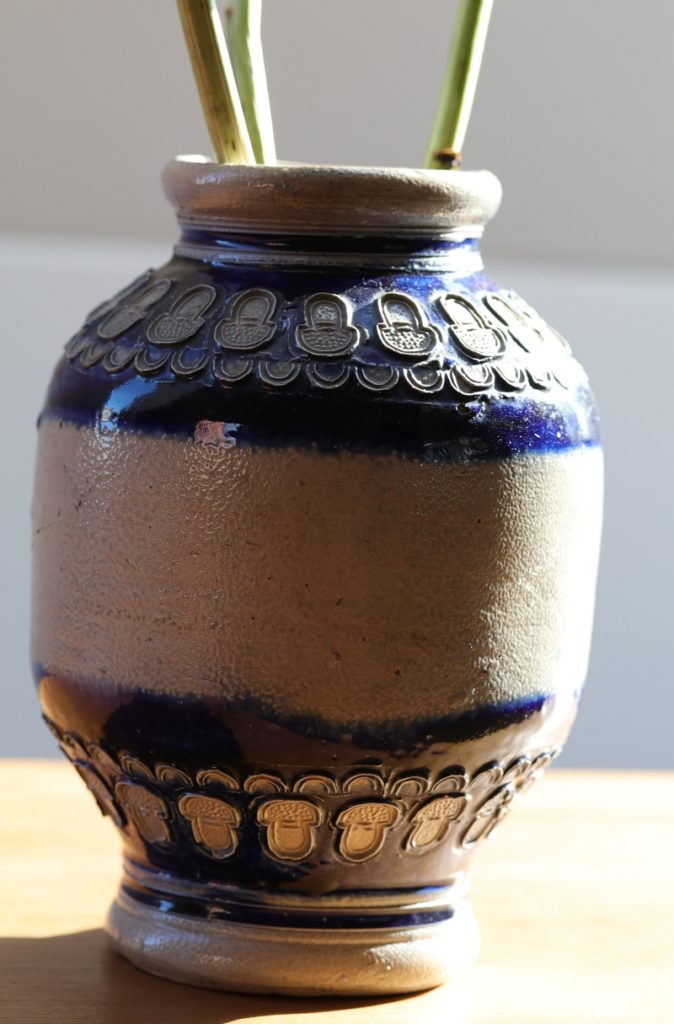 late 16th century-saltglazed-stoneware-apothecary-jar-Westerwald