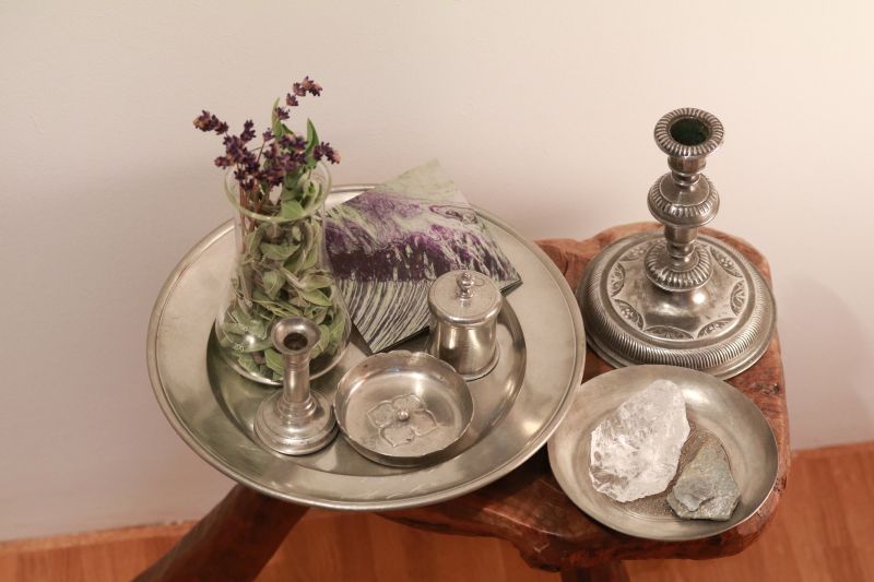 pewter-tablescape-16th-19th-century