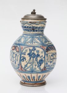 Dießener Fayencekrug um 1680