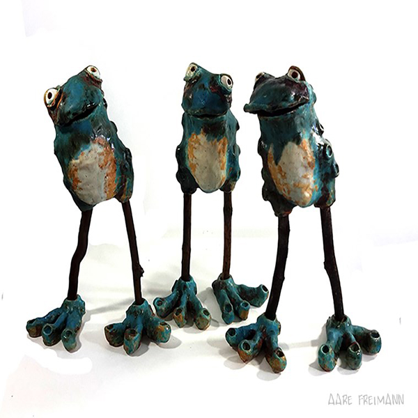 aare-freimann-frogs-sculpture-ceramics