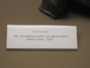 Bally Schuhmuseum Bezeichnung Zinnkanne Wullersdorf 1697