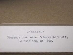 Bally Schuhmuseum Bezeichnung Zinnschuh Deutschland um 1700