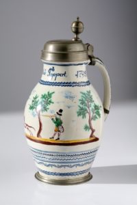 18th century Silesian faience hunting jug Śląski fajansowy dzbanek myśliwski XVIII w.