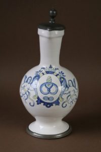 Baroque Faience Jug Bakers guilt Hanau 18th centur