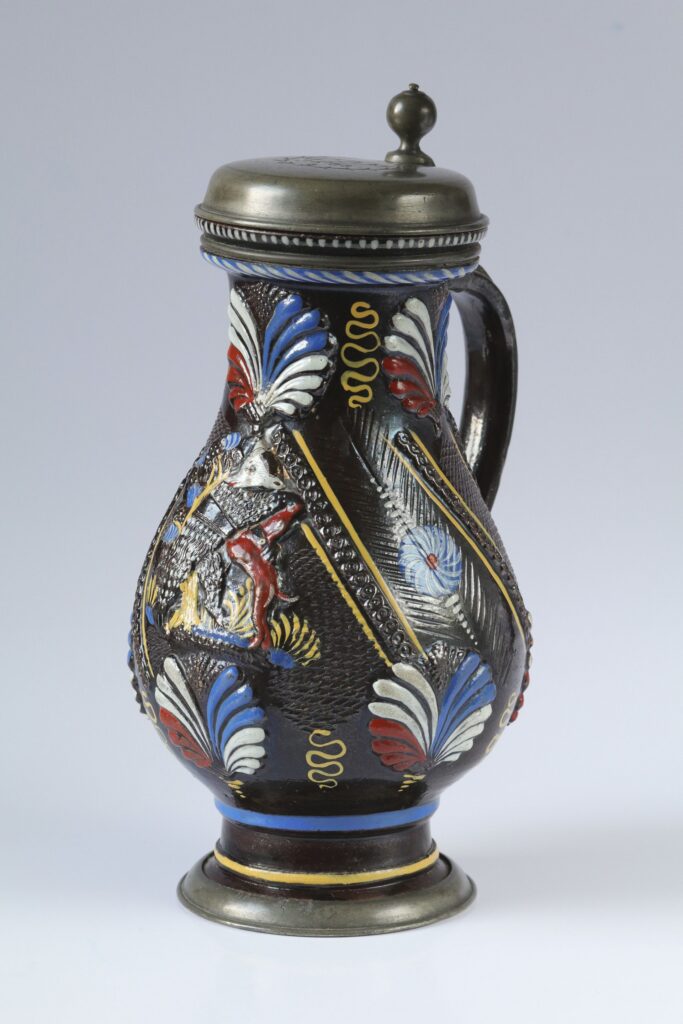 dippoldiswalde-stoneware-hunting-jug-dated-1688-hounds-bear